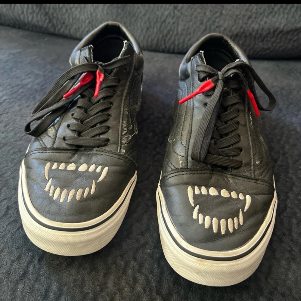 Vans fangs old skool